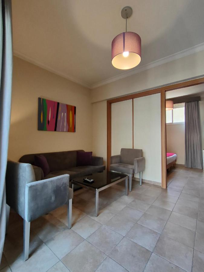 X2 By Smallville Apartment